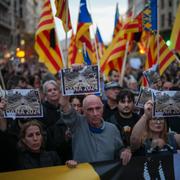 Demonstranter i Valencia på lördagen.