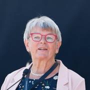 Inger Harlevi talar i Almedalen den 14 juni 2023. 