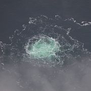 Nord Stream läcker gas.