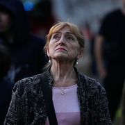 Människor i Kyiv efter en rysk drönarattack tidigare i veckan.