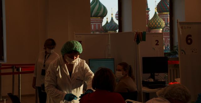 Vaccinering i Moskva. Pavel Golovkin / TT NYHETSBYRÅN