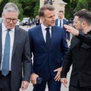 Storbritanniens premiärminister Keir Starmer, Frankrikes president Emmanuel Macron och Ukrainas president Volodymyr Zelenskyj.