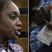 Finansminister Kemi Adeosun. Nigeriansk man som räknar pengar. Arkivbilder.