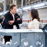 Elon Musk vid Teslas fabrik i Texas.