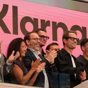 Klarna under börsnoteringen i USA.