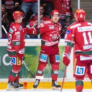 Modos Mikkel Aagaard jublar i segermatchen mot Västerås.