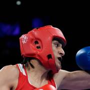 Algeriets Imane Khelif mot Italiens Angela Carini i åttondelsfinalen i OS. 