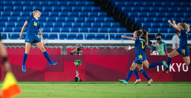 Fridolina Rolfö jublar efter matchens enda mål. JON OLAV NESVOLD / BILDBYRÅN