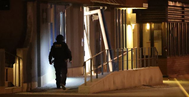 En explosion inträffade i Akalla i norra Stockholm under natten till fredagen.  Blåljusbilder / Blåljusbilder
