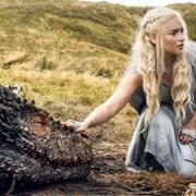 Daenerys Targaryen, som spelas av Emilia Clarke.