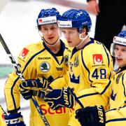 Carl Klingberg (mitten), Linus Ölund, Lawrence Pilut och Mikael Wikstrand.