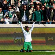 Hammarbys Moise Elohim Victoire Kabore jublar efter 1-1.
