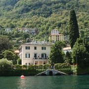 George Clooneys villa vid Comosjön.