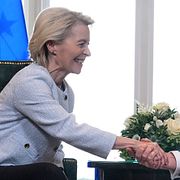 President Donald Trump och EU-chefen Ursula von der Leyen.