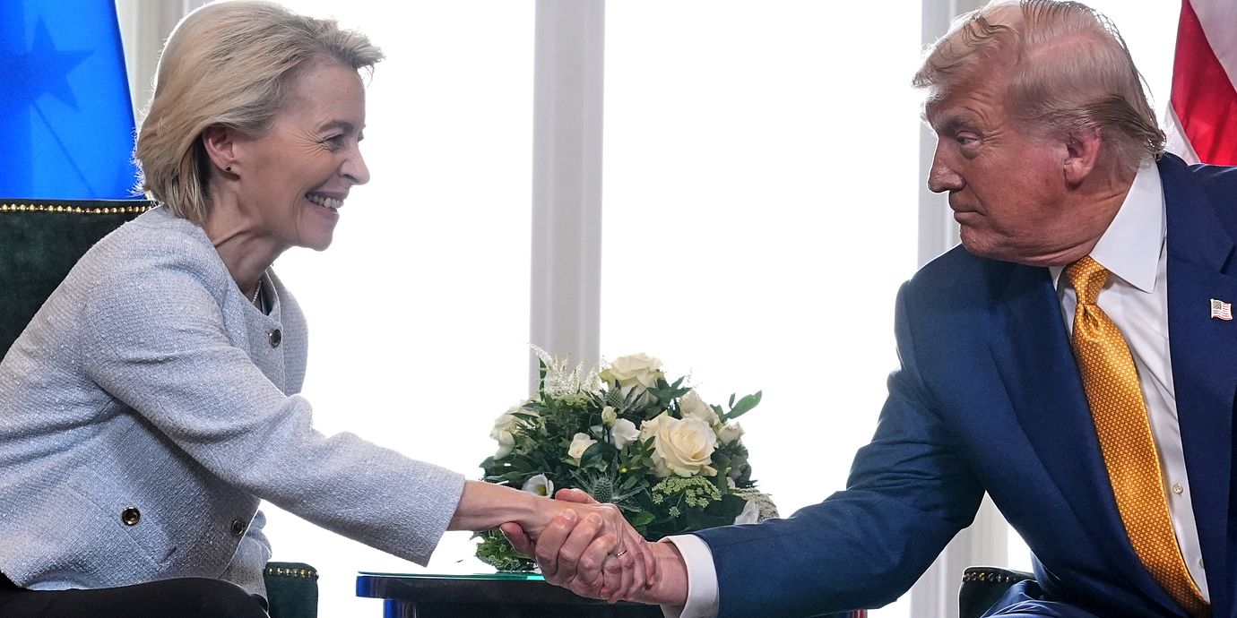 President Donald Trump och EU-chefen Ursula von der Leyen.