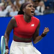 Coco Gauff jublar.