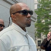 Kanye West går numera under namnet Ye.