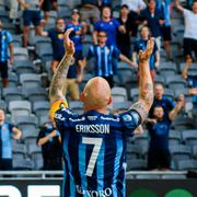 DIF:s Magnus Eriksson tackar publiken