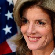 Caroline Kennedy anländer till Tokyo.