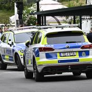 Polis på plats efter hästolyckan.