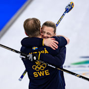  Rasmus Wranå och Isabella Wranå firar