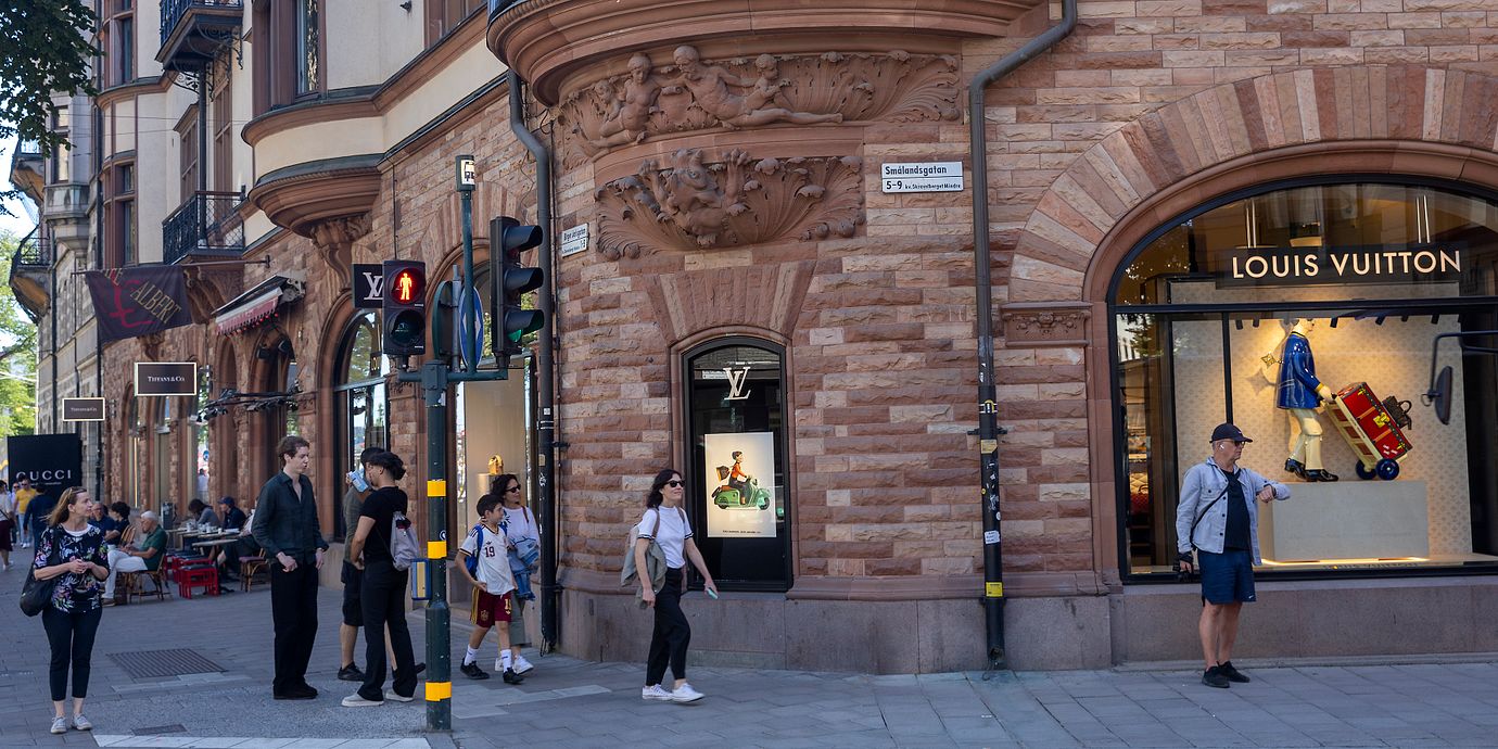 Illustrationsbild: Lyxshopping i Stockholm.