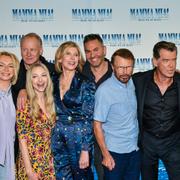 Skådespelaren Stellan Skarsgård och resten av ”Mamma Mia”-teamet vid premiären av uppföljaren 2018.