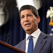 Kevin Warsh.