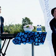 Arkivbild: Jimmie Åkesson och Marcus Öhrn uppträder i samband med Åkessons sommartal i Sölvesborg i augusti 2015.