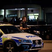 Polisinsats vid Rymdtorget i Bergsjön i Göteborg efter skottlossning i området i juli 2017.