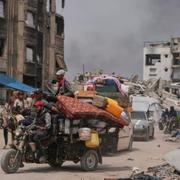Internflyktingar i Gaza på söndagen.