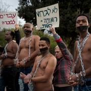 Eritreanska migranter demonstrerar i Israel.