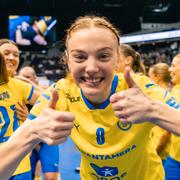 Ellen Rasmussen jublar efter finalen mellan Sverige och Finland.