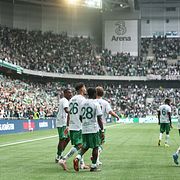Hammarbys Paulos Abraham, Montader Madjed och Frank Junior Agyei under söndagens fotbollsmatch i allsvenskan mellan Hammarby IF och IF Brommapojkarna på 3Arena.