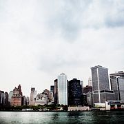 Wall Street fotograferat från färjan till Staten Island.