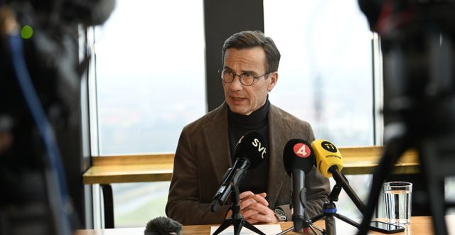 Statsminister Ulf Kristersson (M) håller presskonferens på Malmö Live i samband med sitt besök i Malmö på onsdagen.  Johan Nilsson/TT