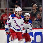 New York Rangers Chris Kreider och Mika Zibanejad. 