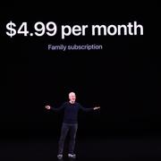 Tim Cook presenterar Netflix-utmanaren Apple TV+ för 4,99 dollar i månaden.