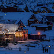 Människor i huvudstaden Nuuk. 