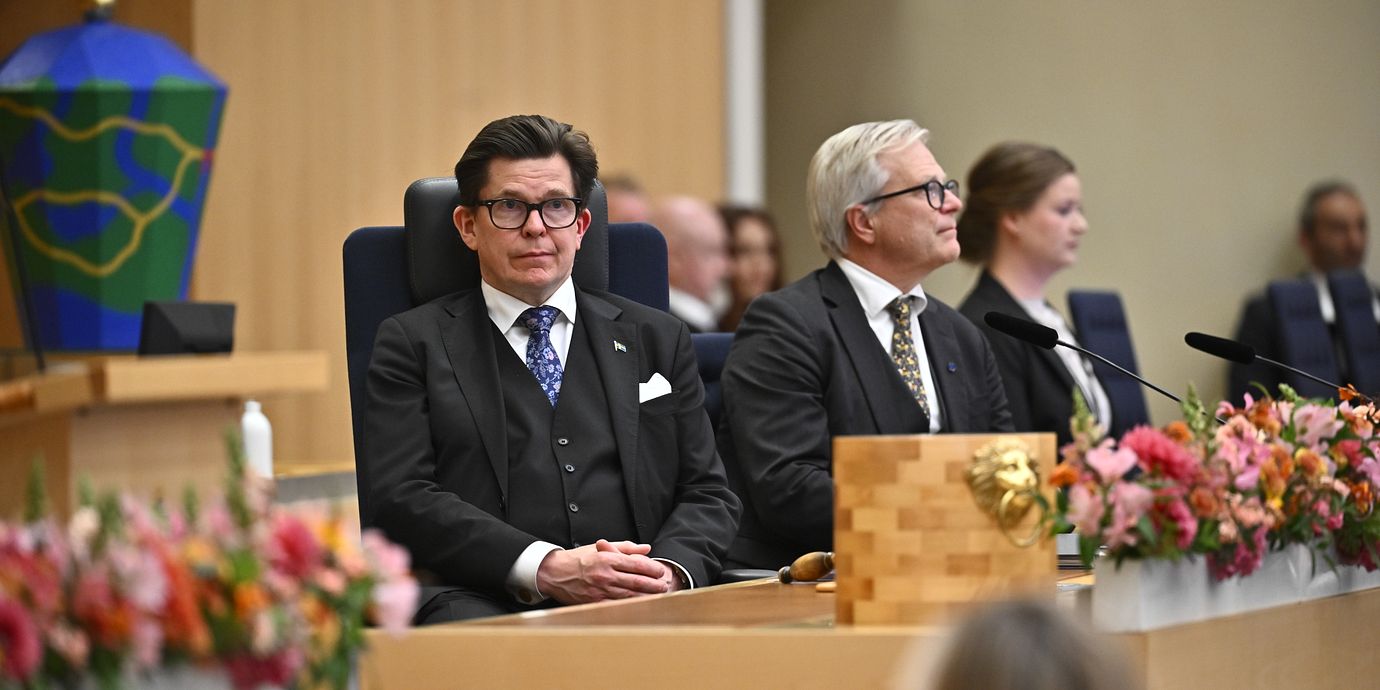Talman Andreas Norlén vid riksmötets öppnande i riksdagens kammare.