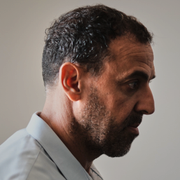 Eli Sharabi hölls som gisslan i Gaza i nästan 500 dagar. 