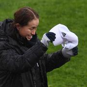 Japans tränare Asako Takakura under lagets match i Algarve cup tidigare i dag.