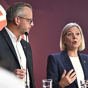 Socialdemokraternas ekonomisk-politiska talesperson Mikael Damberg och partiledaren Magdalena Andersson (S).