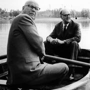 Urho Kekkonen och Tage Erlander (t.h.) i den berömda Harpsundsekan.