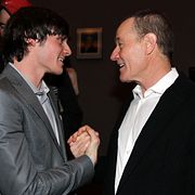 RJ Mitte och Bryan Cranston inför premiären av ”Breaking bads” sista säsong 2013.