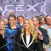 Ledande personer inom Space X vid börsnoteringen i juni i år.