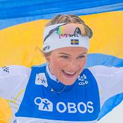 Frida Karlsson har sitt livs bästa skidvinter bakom sig, skriver Expressen.