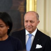 I mitten, Laurent Fabius.