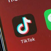 TikTok-appen i en smart phone.