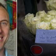 Arnaud Beltrame/Blommor lämnade utanför polishuset. 